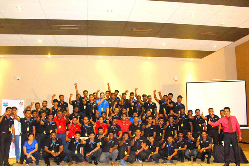 Dr-kuma-iddamallena-motivational-speakers-in-sri-lanka-corporate-trainers-in-sri-lanka-leadership-trainers-in-sri-lanka