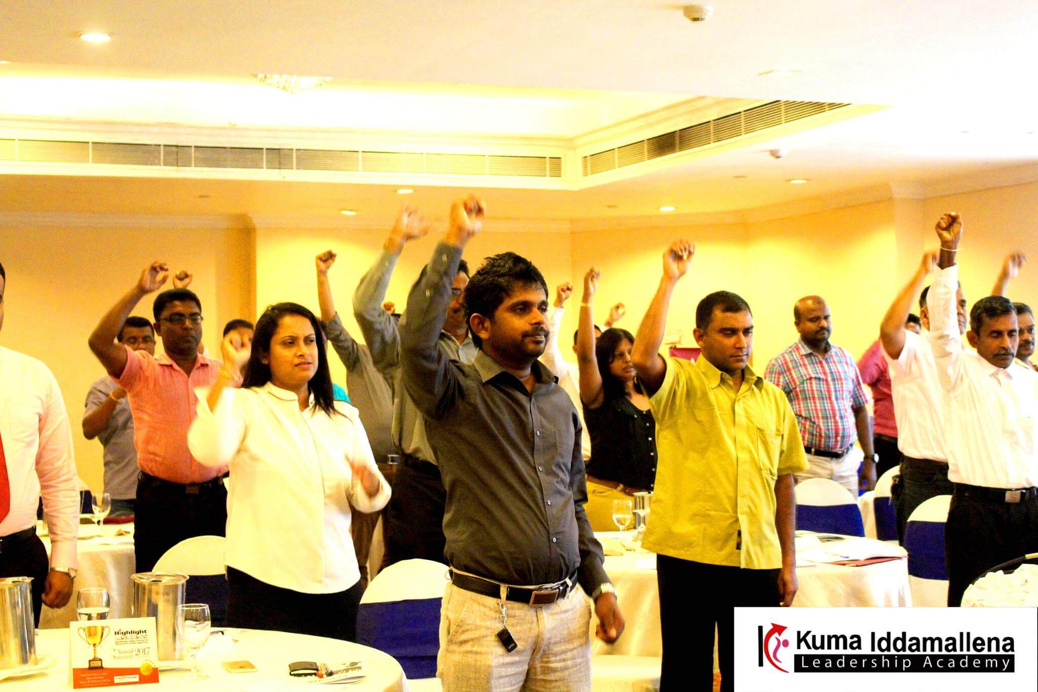 Dr-kuma-iddamallena-motivational-speakers-in-sri-lanka-corporate-trainers-in-sri-lanka-leadership-trainers-in-sri-lanka